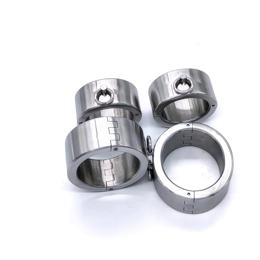 Silver stainless steel handcuffs with round ring design