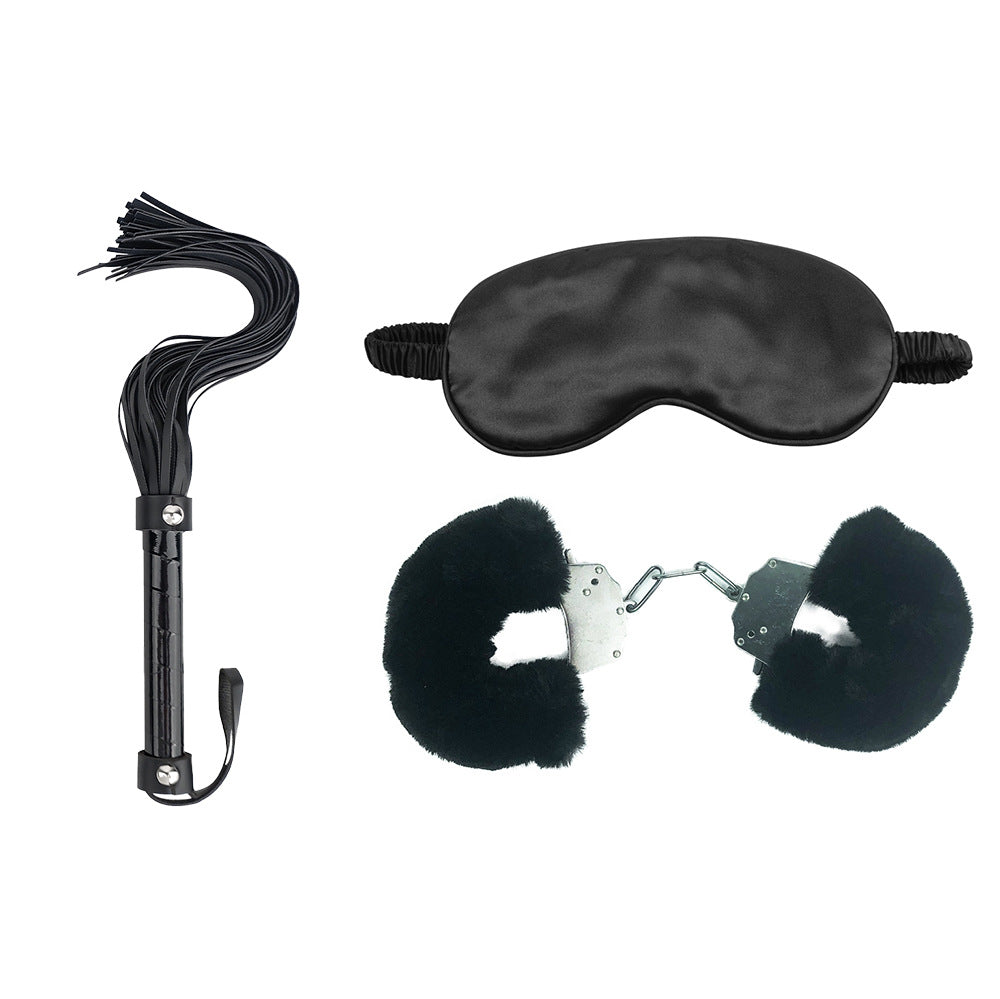 Plush Bondage Set – Handcuffs, Eye Mask & Whip