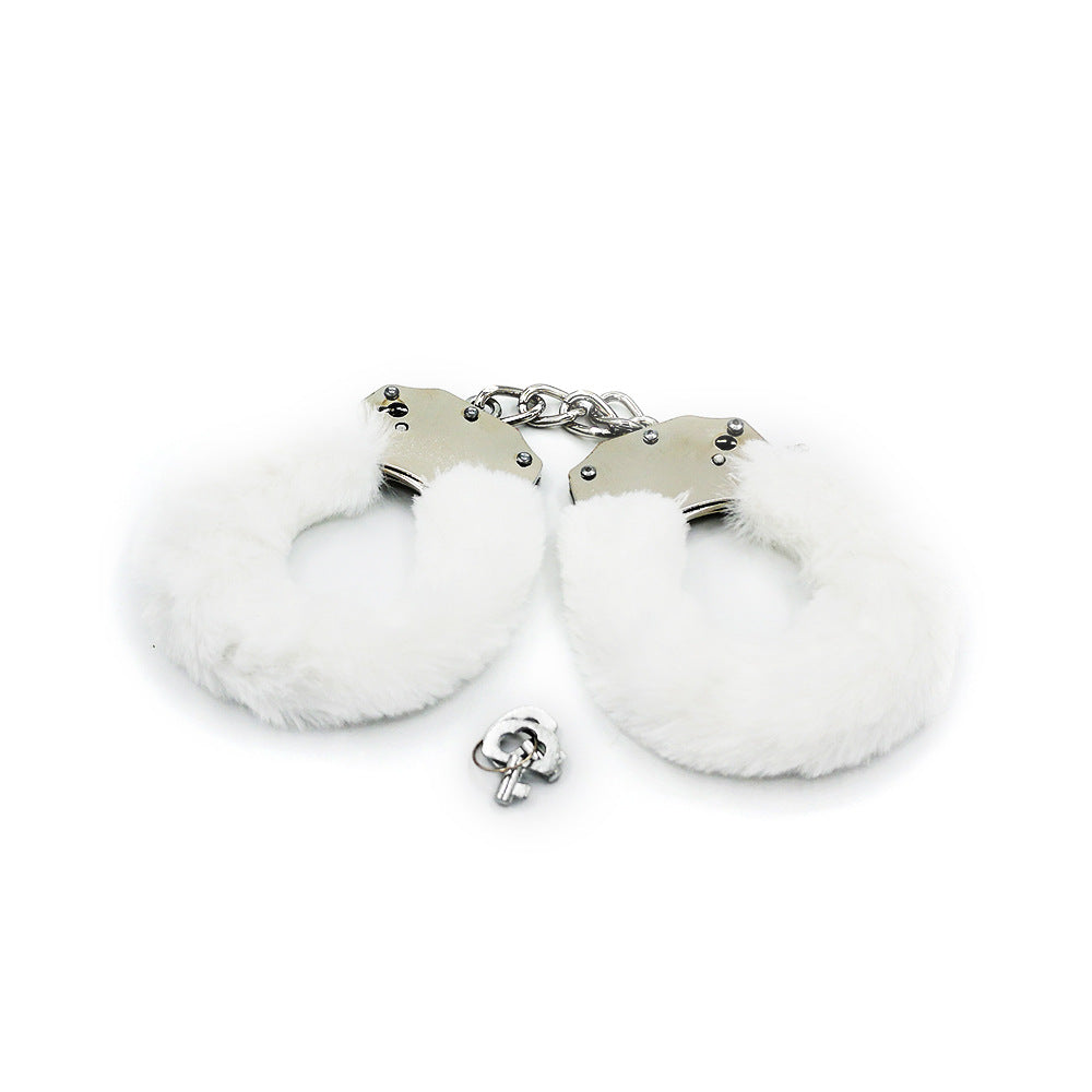 Plushy / Fuur Handucuffs ® DOMINA STORE