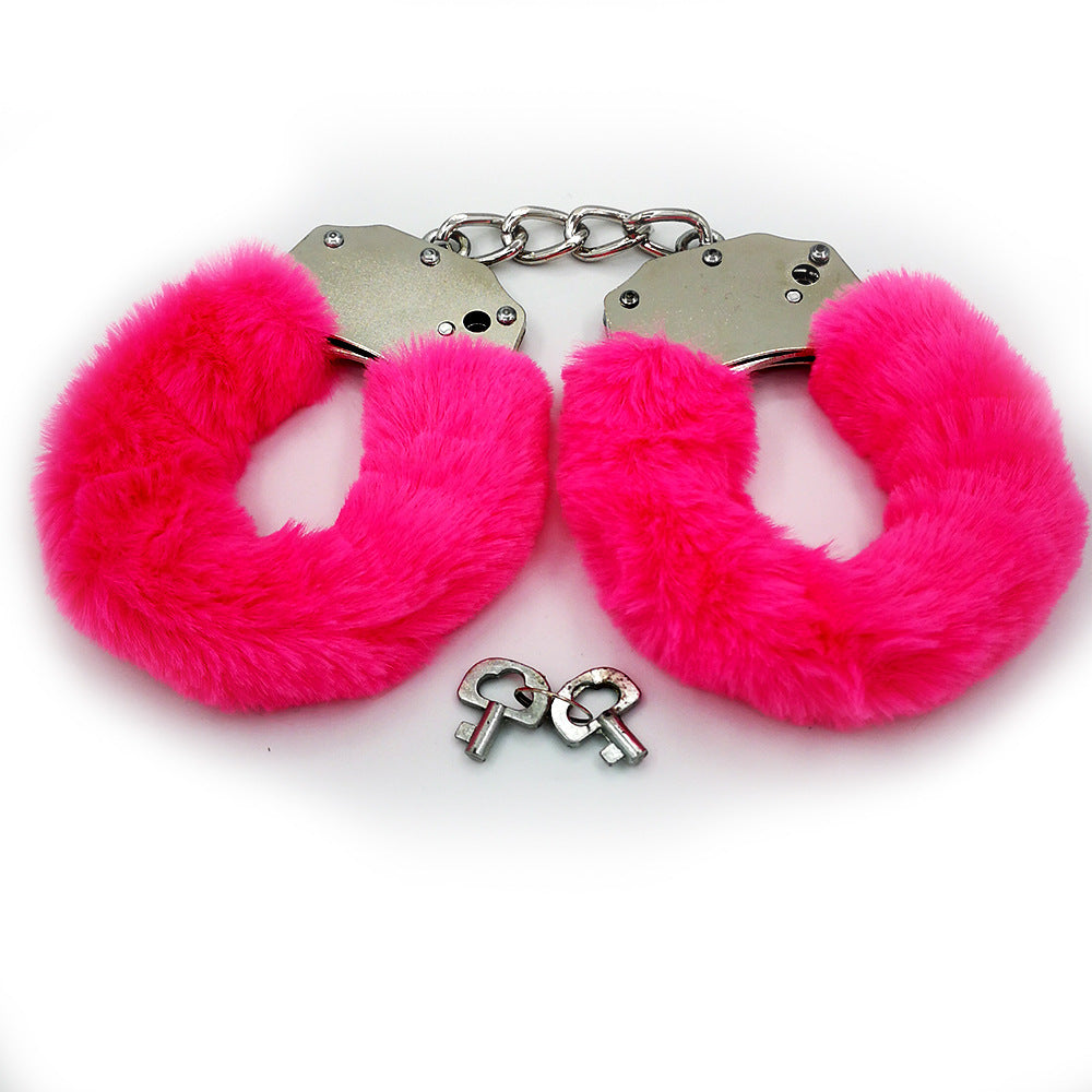 Plushy / Fuur Handucuffs ® DOMINA STORE