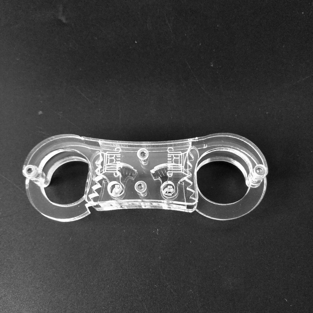 Transparent Polycarbon Thumb cuff ® DOMINA STORE
