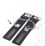 Leather Handcuff Lock ® DOMINA STORE